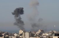 طائرات الاحتلال تستهدف مجموعة شبان في بيت حانون