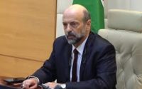 الرزاز: التعبير عن الرأي تجاه الحكومة مصان