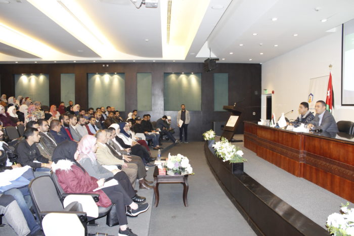 صيدلة "عمان العربية" بصدد تحديث خططها الدراسية