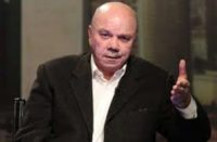 الفايز يطالب بتطبيق القانون ويرفض احتماء المجرمين بعشائرهم وانتماءهم الاجتماعي