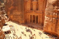 الفرجات: نسعى لرفع زوار البترا الى مليون سائح العام الحالي