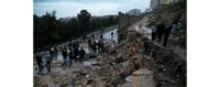 امطار الخير تتسبب في انهيار جدار الفصل العنصري في القدس/ فيديو