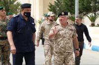 الملك: الظروف الاستثنائية التي تمر بها المملكة تؤكد قوة مؤسساتنا والأمن العام مثال على ذلك الملك: الظروف الاستثنائية التي تمر بها المملكة تؤكد قوة مؤسساتنا والأمن العام مثال على ذلك