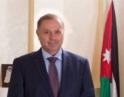 رئيس’ عمان العربية ‘ يؤكد على الالتزام بعملية التعليم والعمل عن بعد
