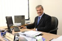ترقية الدكتور العمري في “عمان العربية “إلى رتبة الأستاذية